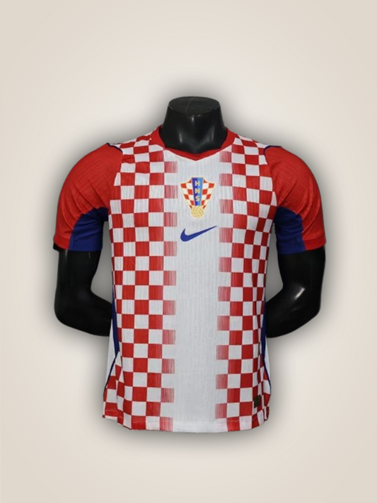 חולצת בית של נבחרת קרואטיה