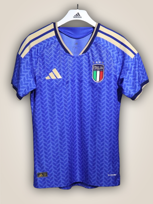 חולצת בית של נבחרת איטליה