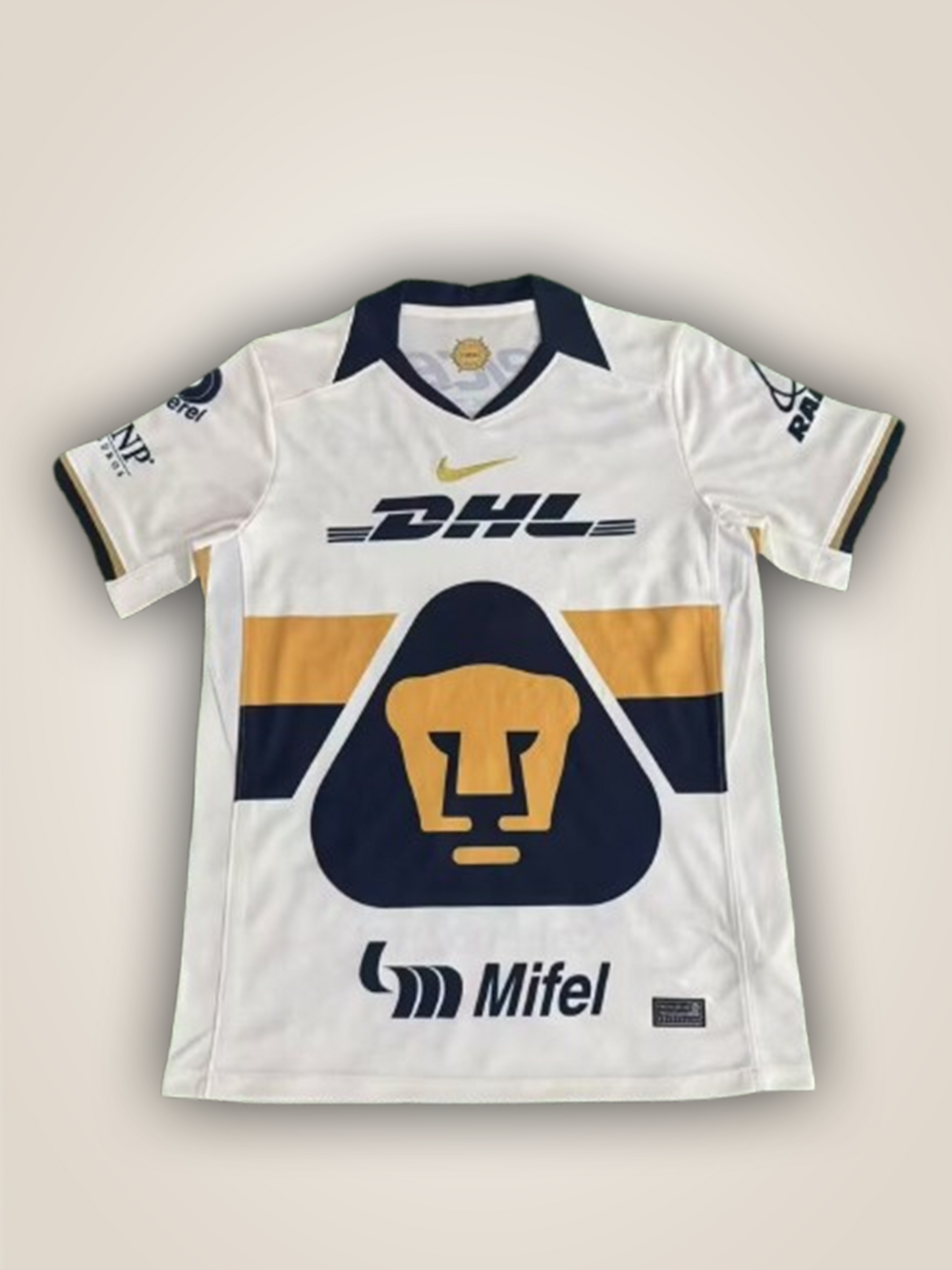 חולצת בית אוניברסידד נסיונל לעונת 2025/26