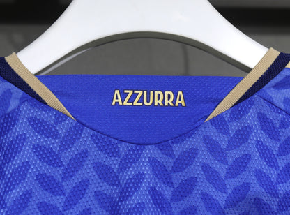 חולצת בית של נבחרת איטליה