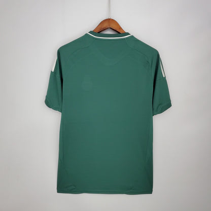 חולצת רטרו של ריאל מדריד לעונת 2012/13