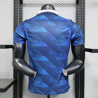 חולצת בית של נבחרת צרפת